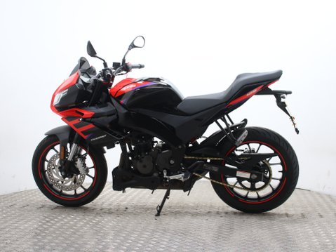 Aprilia Tuono 125 TUONO 125 8