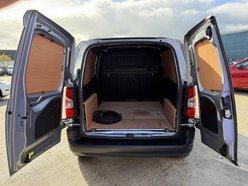 Peugeot e-Partner 800 50kWh Professional Premium + Standard Panel Van 5dr Electric Auto SWB ( 20