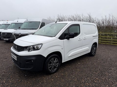 Peugeot Partner 1.5 BlueHDi 1000 Asphalt Premium Standard Panel Van EAT8 SWB Euro 6 (s/s) 5 4