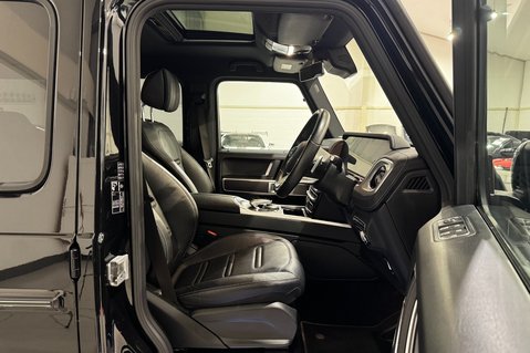 Mercedes-Benz G Series G 400 D 4MATIC AMG LINE PREMIUM 14