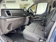 Ford Transit Custom 300 L2 170 ps Limited Panel Van - Power Invertor 15
