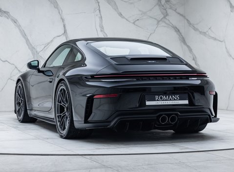 Porsche 911 GT3 TOURING (992.2) 7