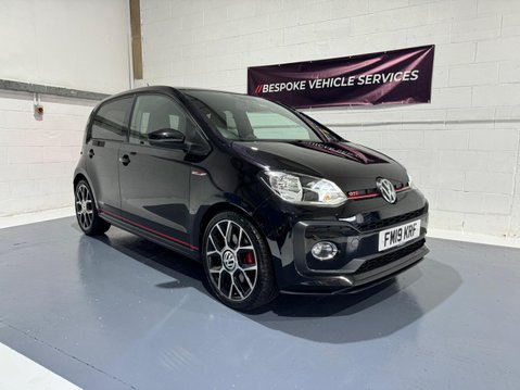Volkswagen Up 1.0 TSI up! GTI 6