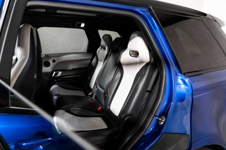 Land Rover Range Rover Sport SVR URBAN EDITION. URBAN EDITION. FIXED SIDE STEPS. PANO ROOF. PIXEL LEDS. 26