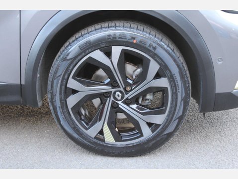 Renault Captur 1.6 E-TECH E-Tech engineered BOSE Edition Auto 30