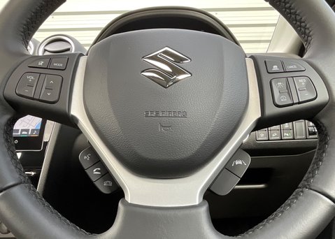 Suzuki Vitara Ultra Allgrip 1.4 mild hybrid 19