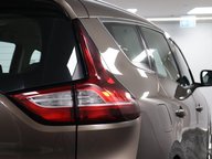 Renault Grand Scenic ICONIC TCE 27