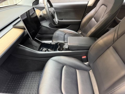 Tesla Model 3 Standard Range Plus Auto RWD 4dr 53