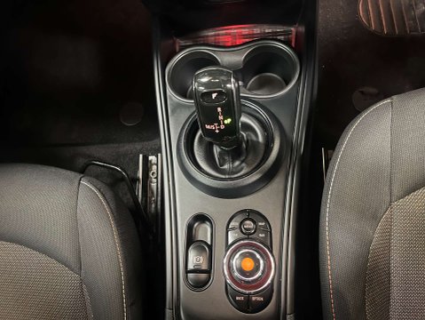 Mini Countryman 2.0 Countryman Cooper D Auto 5dr 21