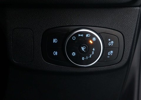 Ford Focus 1.0 Focus ST-Line MHEV Auto 5dr 35