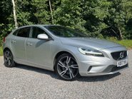 Volvo V40 2.0 V40 R-Design Pro D4 5dr 1