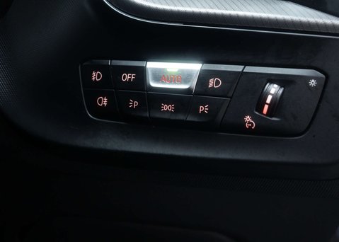 BMW 1 Series 1.5 118I M Sport Auto 5dr 44