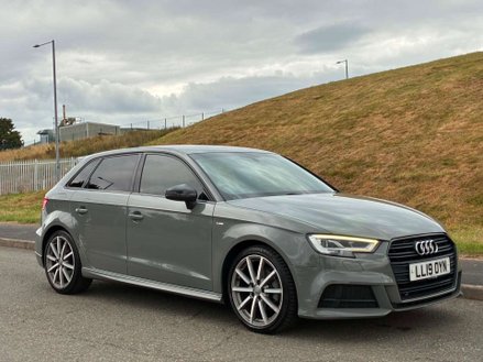 Audi A3 1.0 A3 Sportback 30 TFSI Black Edition Semi-Auto 5dr
