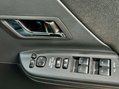 Toyota Vellfire Sunroof 75