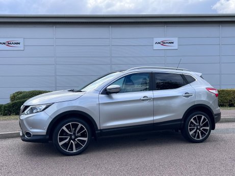 Nissan Qashqai 1.6 dCi Tekna 2WD Euro 6 (s/s) 5dr 54