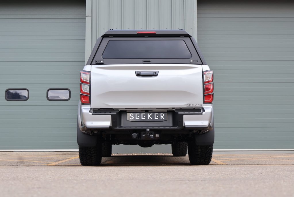 Isuzu D-Max 2026  V-CROSS COMMERCIAL STYLED @ SEEKER ASK ABOUT REAR SEAT CONVERSION 6