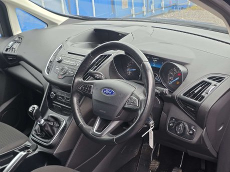 Ford Grand C-Max 1.0T EcoBoost Zetec MPV 5dr Petrol Manual Euro 6 (s/s) (125 ps) 42