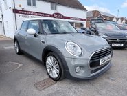 Mini Hatch COOPER D [CHILI + MEDIA XL PACKS] 4