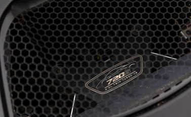 McLaren 720S Performance 30