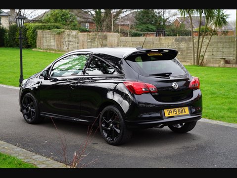 Vauxhall Corsa 1.4i ecoTEC SRi VX Line Nav Black Euro 6 3dr 8