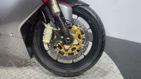 MV Agusta F4 1000 2007 25K NEW MOT CLASSIC COLLECTORS SPORTS BIKE 1000CC 39