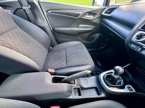 Honda Jazz I-VTEC SE 42