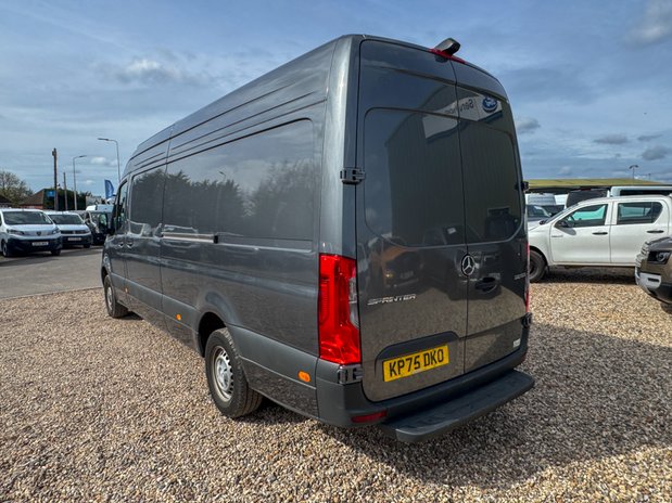 Mercedes-Benz Sprinter AUTO LWB L3H2 High Roof 315 Pro Air Con Sensors EURO 6 10