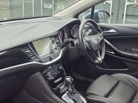 Vauxhall Astra 1.4i Turbo Elite Nav Hatchback 5dr Petrol Auto Euro 6 (s/s) (150 ps) 40