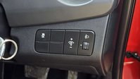 Hyundai i10 1.2 SE Hatchback 5dr Petrol Auto Euro 6 (87 ps) 31