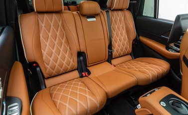 Mercedes-Benz GLS 450 19