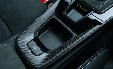 Porsche 911 GT3 RS (992) 22