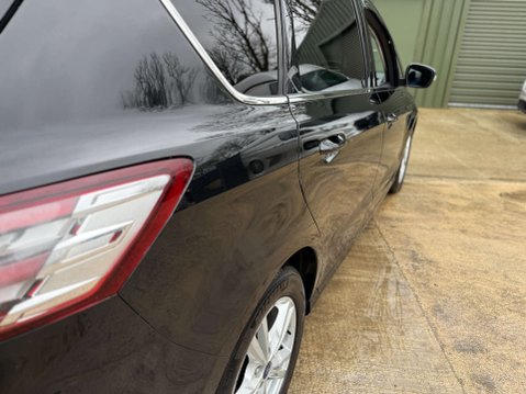 Ford S-Max 2.0 S-Max Titanium TDCi Auto 5dr 25