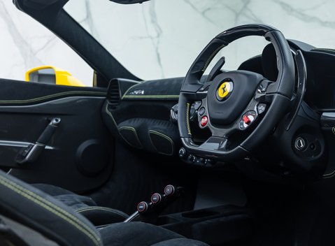 Ferrari 458 Speciale Aperta 17
