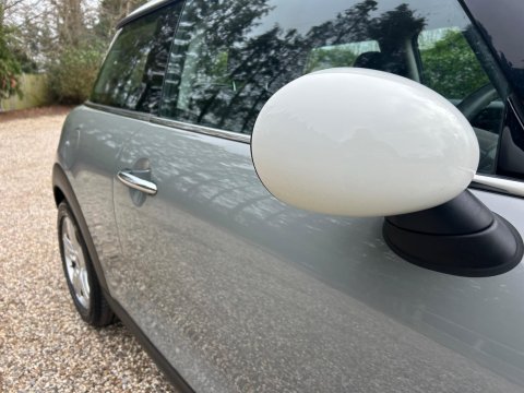 Mini Hatch 1.2 One Euro 6 (s/s) 3dr 28