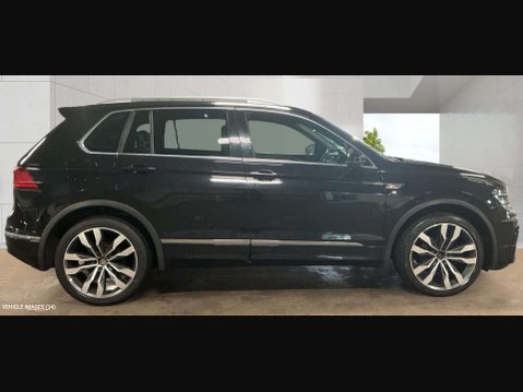 Volkswagen Tiguan 2.0 TDI BlueMotion Tech R-Line SUV 5dr Diesel Manual Euro 6 (s/s) (150 ps) 5