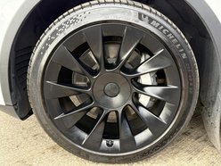 Tesla Model Y SUV 5dr Electric Auto RWD (346 ps) 17