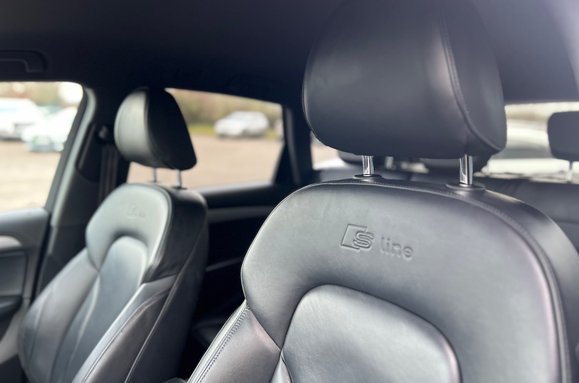 Audi Q5 2.0 TDI QUATTRO S LINE PLUS 29