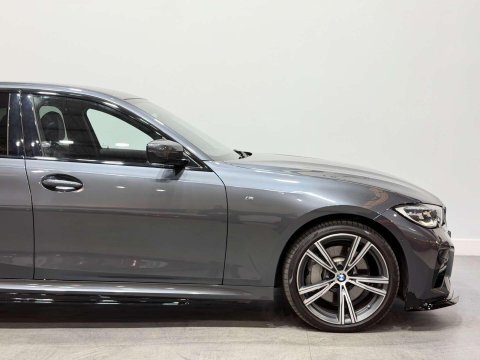 BMW 3 Series 2.0 330e 12kWh M Sport Saloon 4dr Petrol Plug-in Hybrid Auto Euro 6 (s/s) ( 16