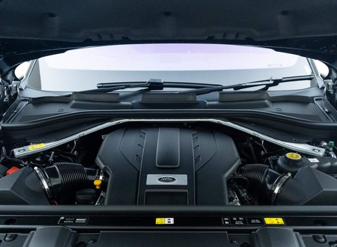 Land Rover Range Rover P530 Autobiography LWB 33