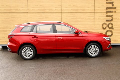 MG MG5 EXCLUSIVE 13