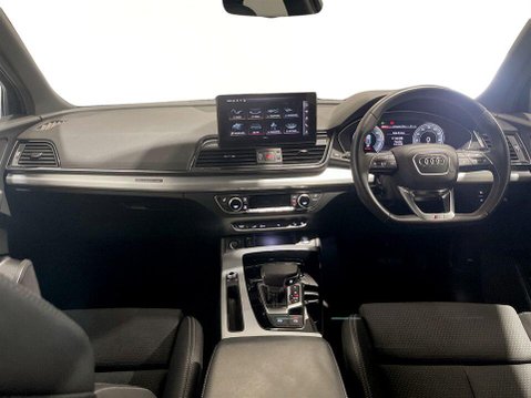 Audi Q5 2.0 TFSIe 50 S line Sportback 5dr Petrol Plug-in Hybrid S Tronic quattro Eu 19
