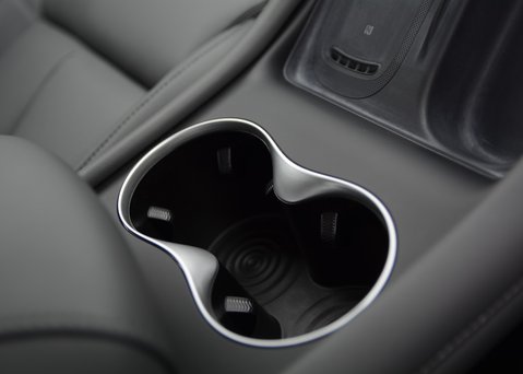 MG IM6 100kWh LAUNCH EDITION AWD 34