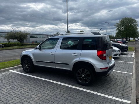 Skoda Yeti 2.0 Yeti Outdoor Laurin & Klement TDI CR 4x4 Semi-Auto 4WD 5dr 3