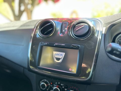 Dacia Sandero LAUREATE DCI 25