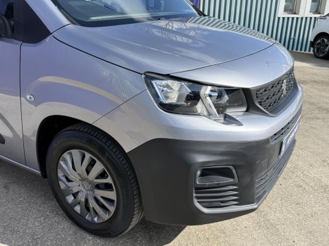 Peugeot e-Partner 750 50kWh Professional Premium Long Panel Van 6dr Electric Auto LWB (136 ps 12
