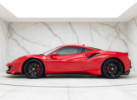 Ferrari 488 Pista 2