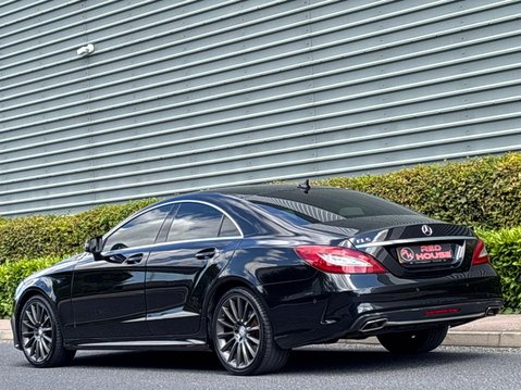 Mercedes-Benz CLS CLS220 D AMG LINE 8