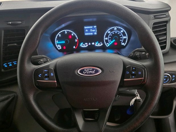 Ford Transit RANSIT 350 L2 DIESEL RWD 2.0 Eco Blue 130ps H2 Leader Van 18