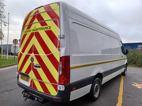 Mercedes-Benz Sprinter 315 CDI PROGRESSIVE 4