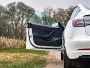 Tesla Model 3 PERFORMANCE 7